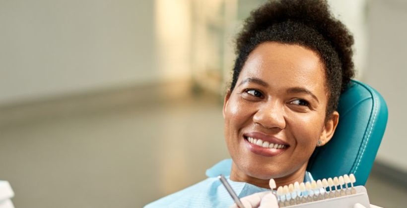 Teeth Bonding vs. Veneers – Which Is the Best Choice?