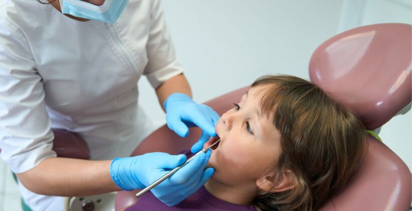 When To Make the First Dental Appointment For Your Child: Why Regular Dentist Visits Are Important